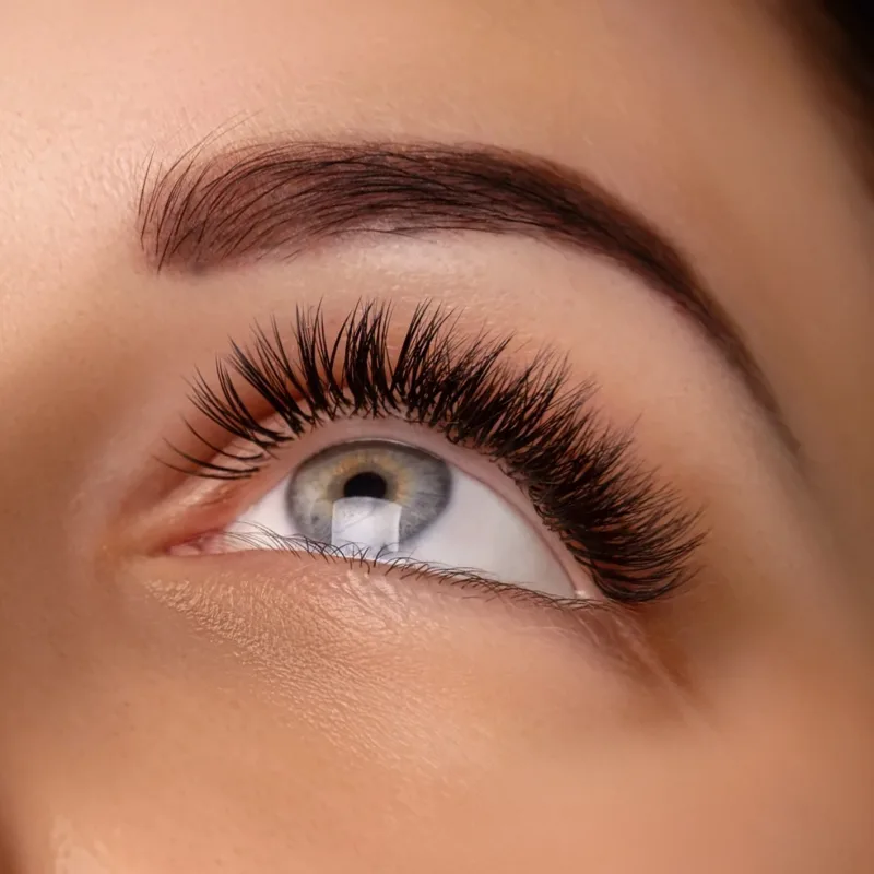 il mascara etrvsca cosmesi volumizza le ciglia in modo naturale
